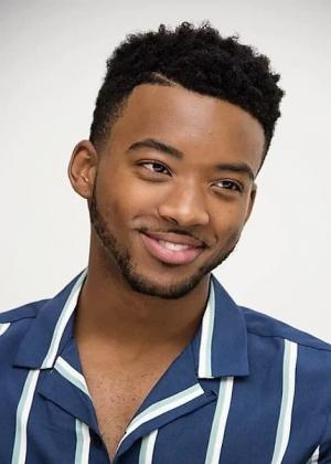 Algee Smith